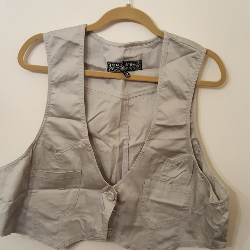 NEW NEW! CROP KHAKI VEST